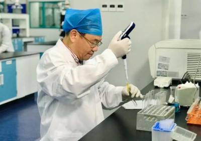 沃森生物副董事長黃鎮先生榮獲“2020年全國勞動模范”榮譽稱號